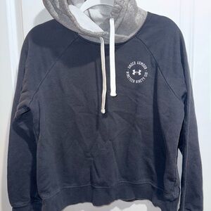 Under Armour Women's navy/grey and Gray Cowl Neck Sweater size Small